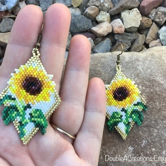 Sunflower Beaded Earrings, New, Handmade by Me - Picture 5 of 7